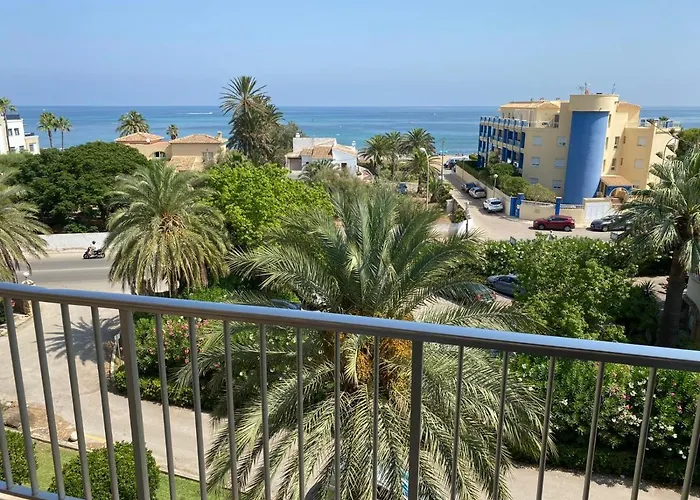 Penthouse 80Qm, Zusaetzlich 80 Qm Private Terrasse, 60 M Zum Strand